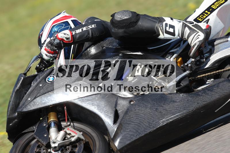 Archiv-2022/36 06.07.2022 Speer Racing ADR/Gruppe rot/backside